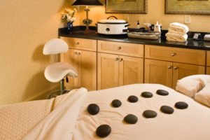 Enjoy the relaxing spa services at our White Mountains hotel